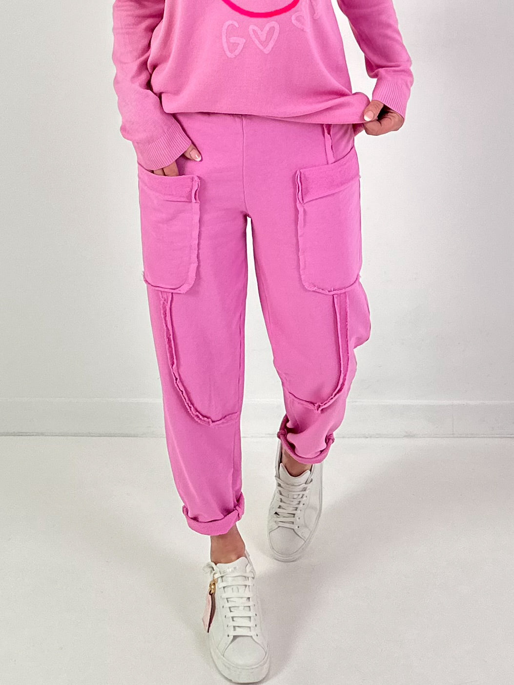 Hose Modell "Urban Pocket Flair" - rosa