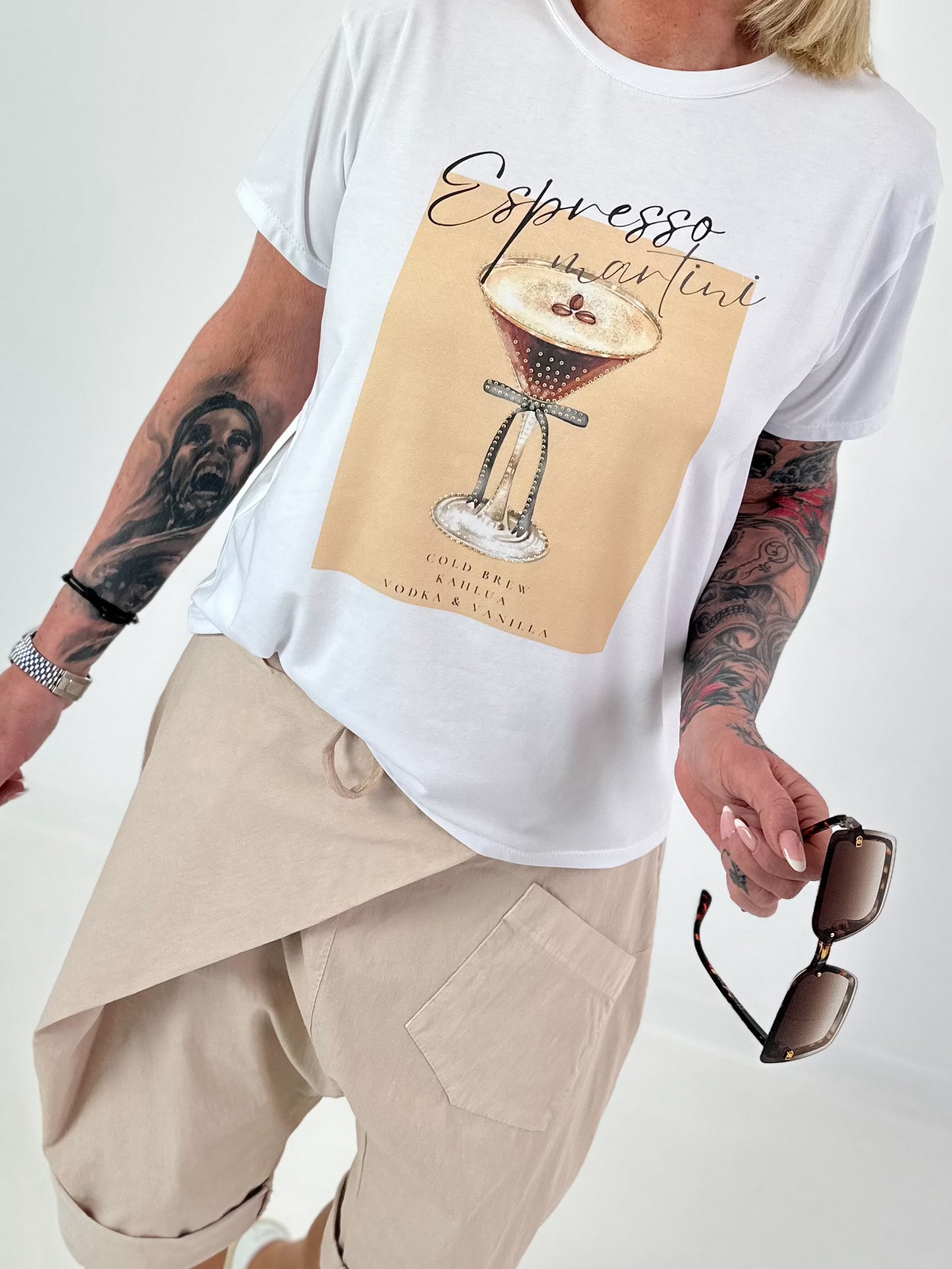 T-Shirt with Espresso Print - white