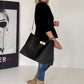 Tasche in Lederoptik mit Twist Lock Verschluss - schwarz