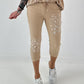 Capri Hose mit Leo Strass - sand