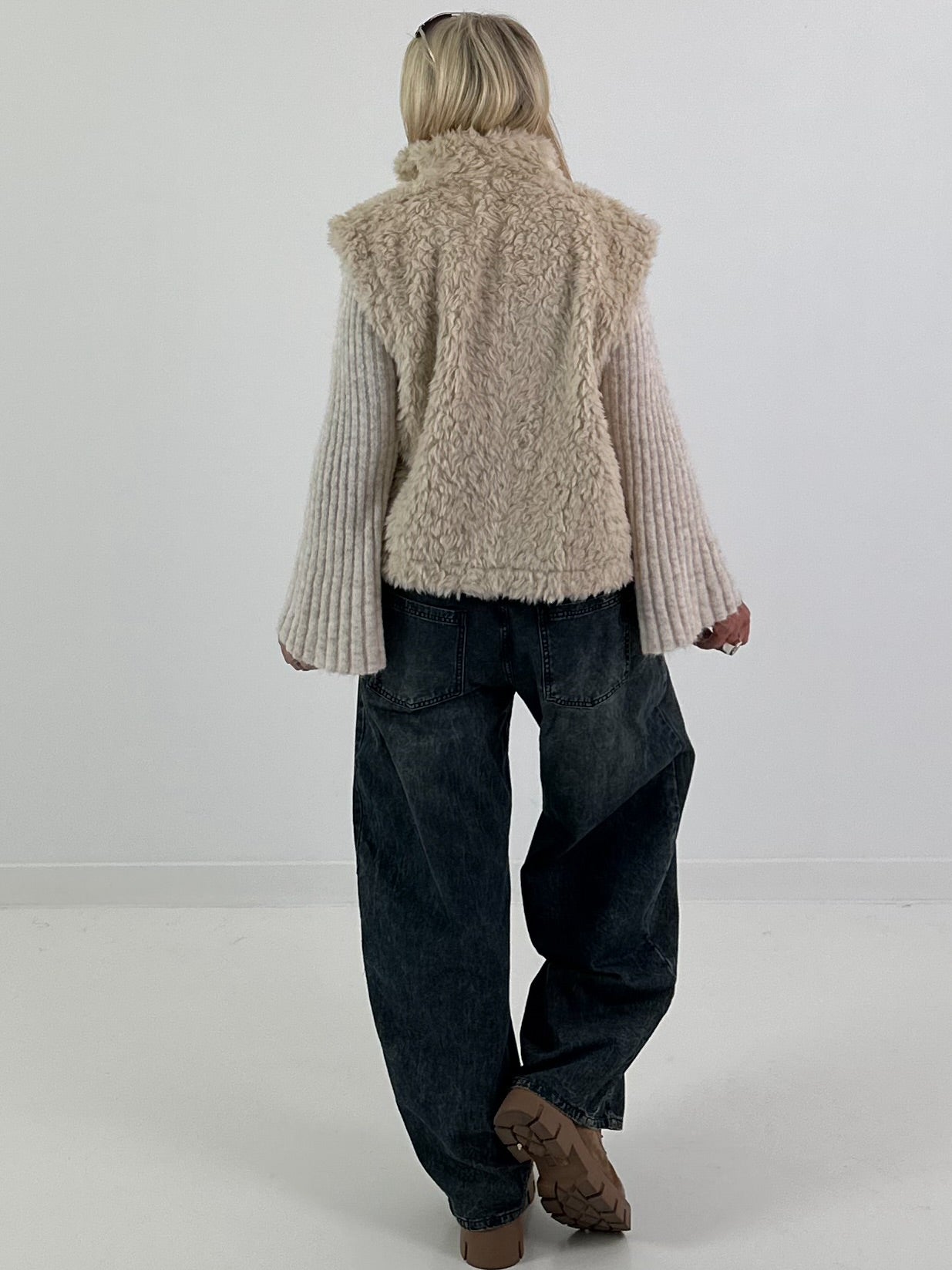 2 in 1 Wendeweste  - beige