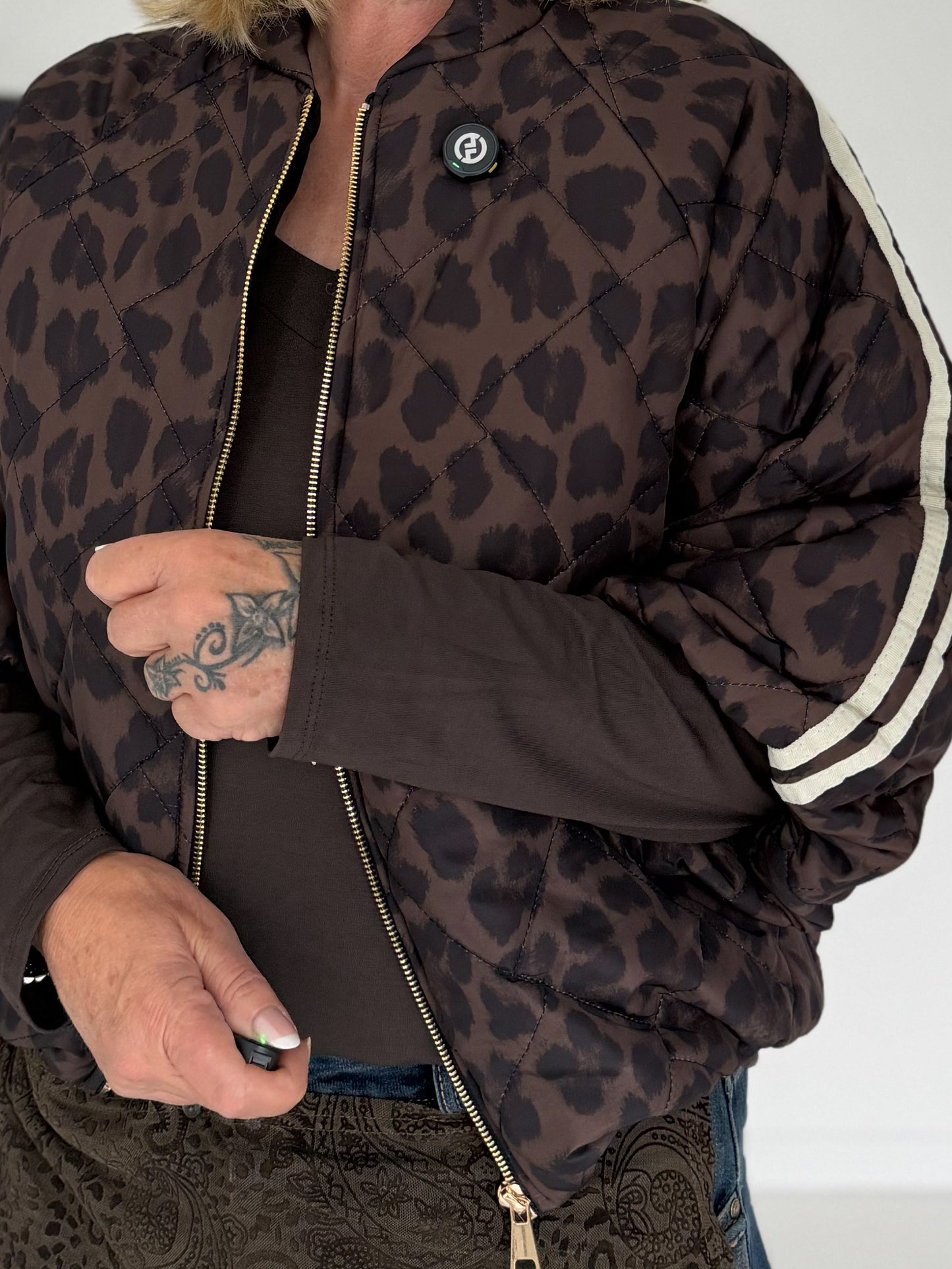 Weste im Leo-Look mit Streifen - leo-mokka