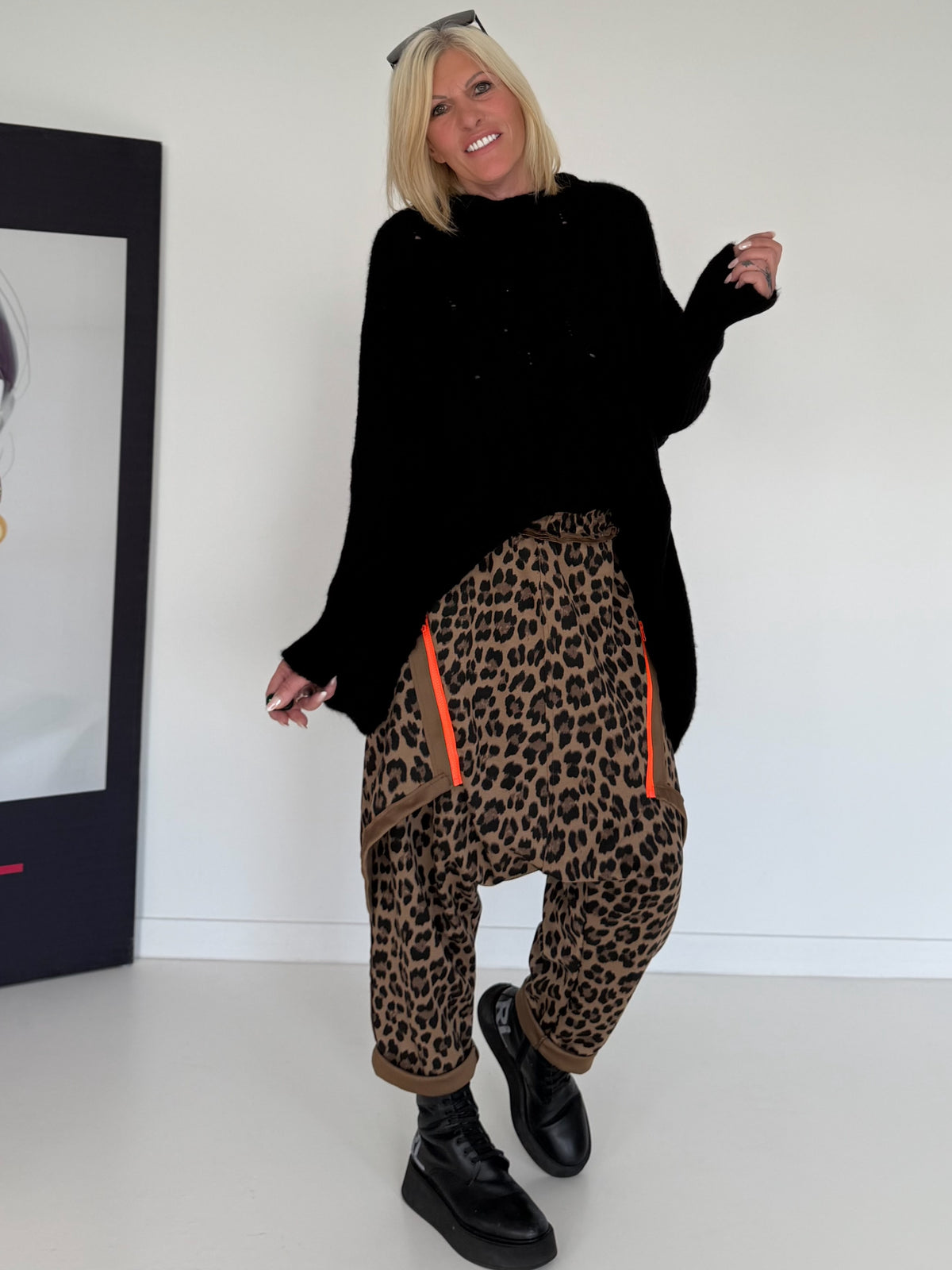Pullover mit Stulpenärmeln und Zopfmuster - schwarz