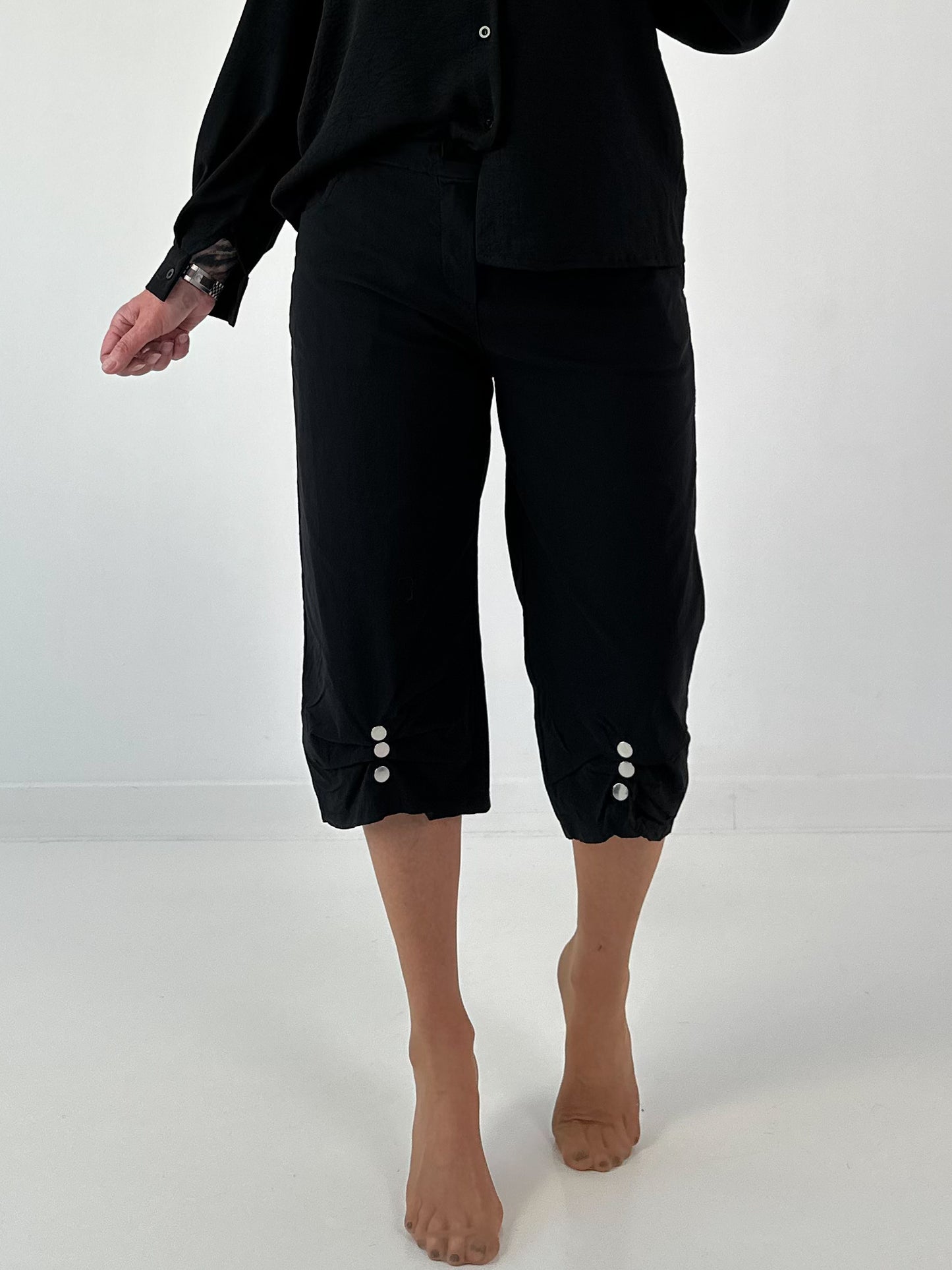 Hose mit Druckknöpfen Details - schwarz