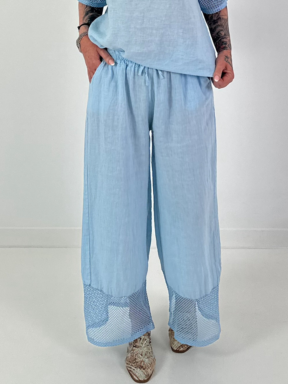Wide-leg linen trousers - light blue