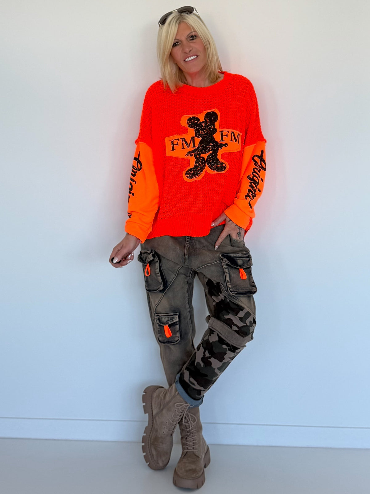 Grobstrickpullover mit Sweatärmeln - neonorange