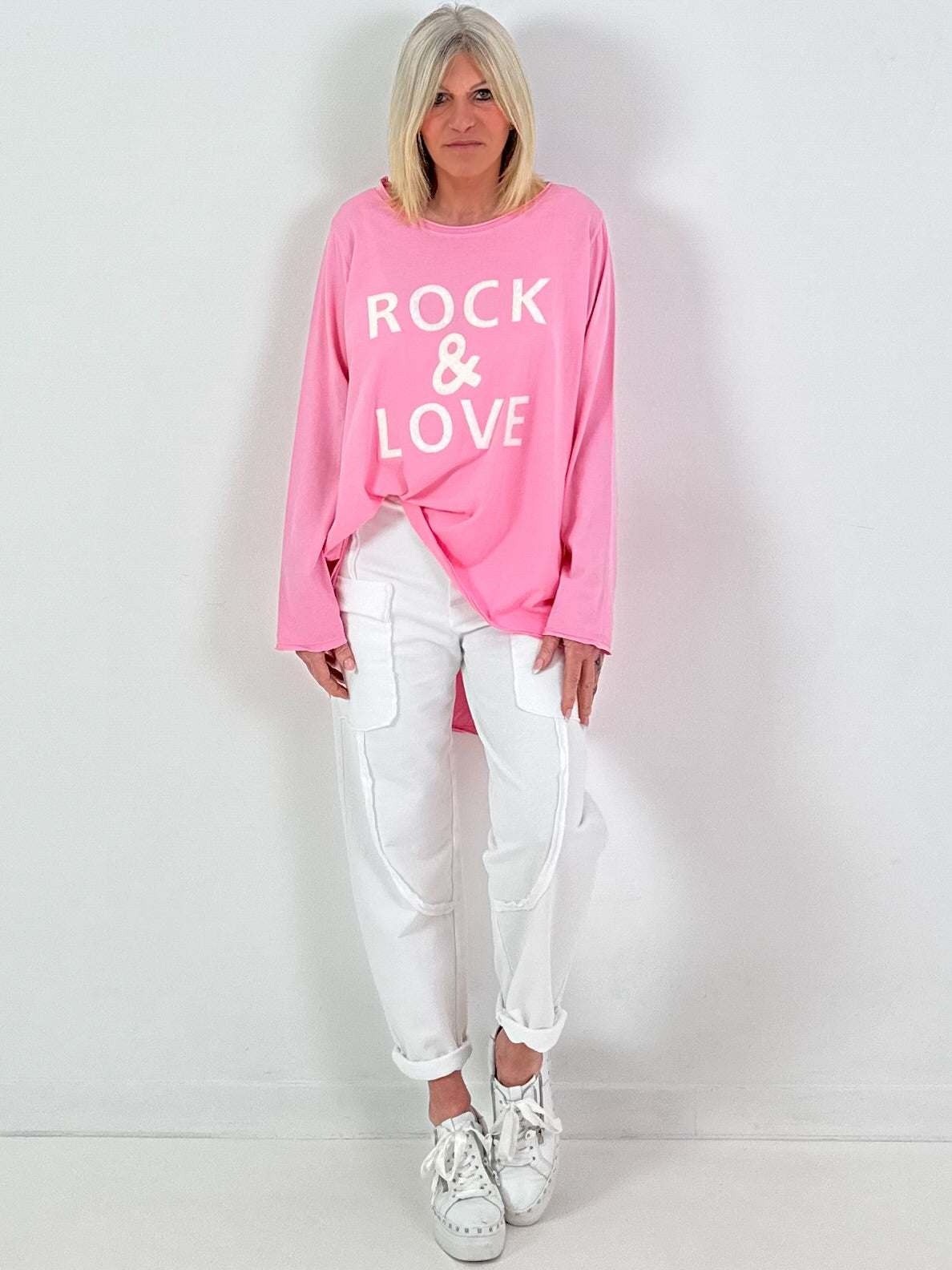Oversized Shirt Modell "Rock&Love Wave" - rosa