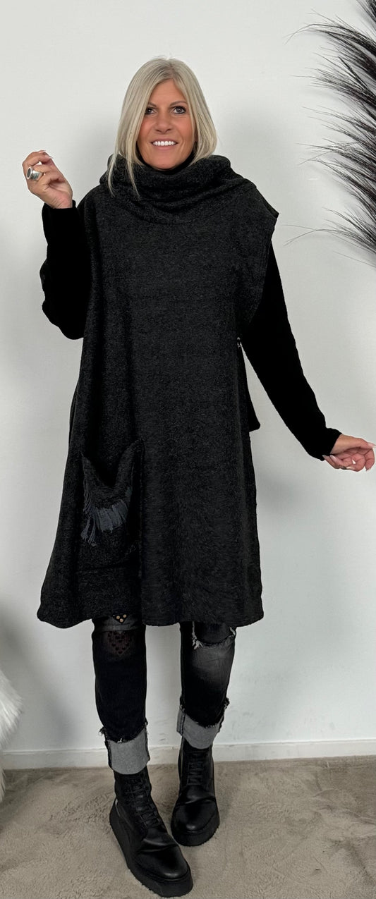 Poncho with large collar "Kara" - anthracite