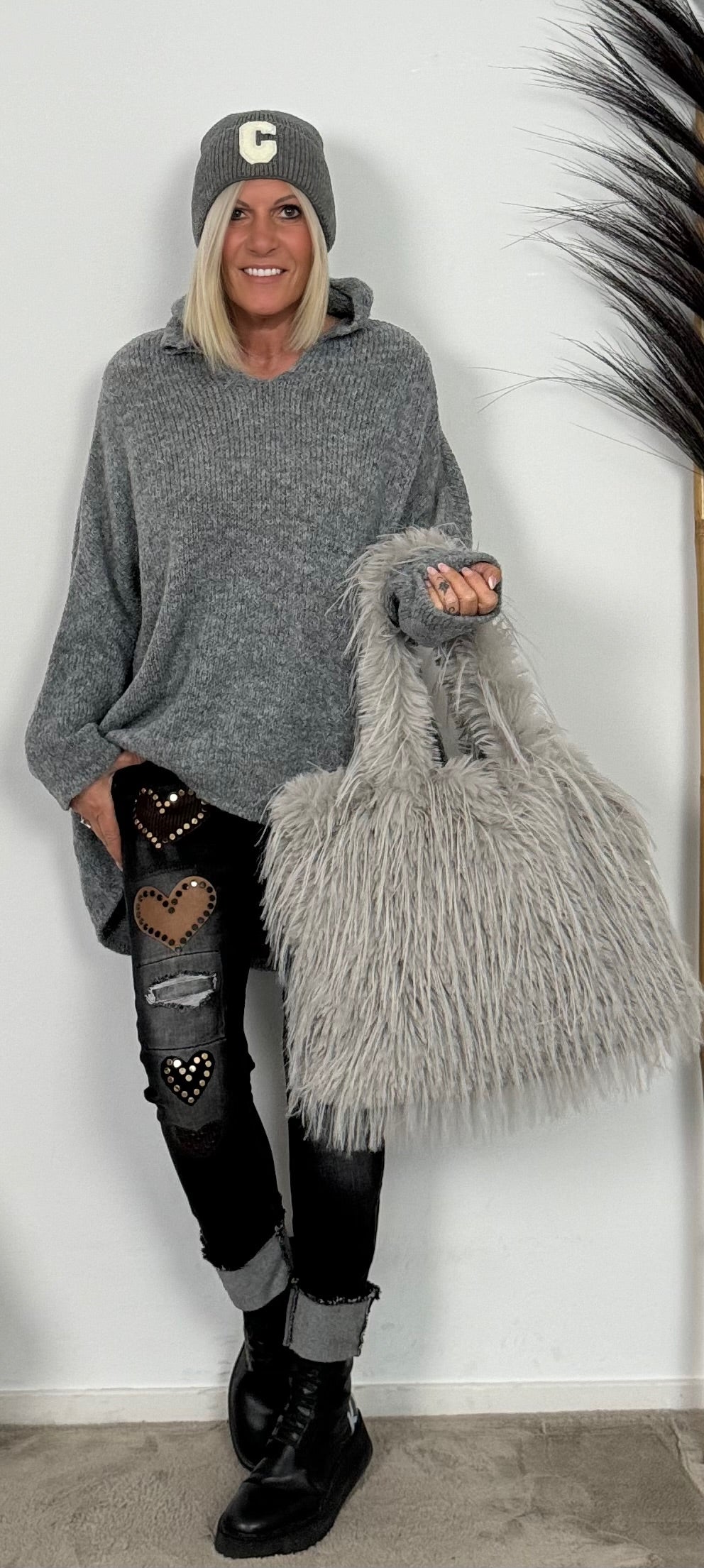 XXL fur bag "Nika" - grey