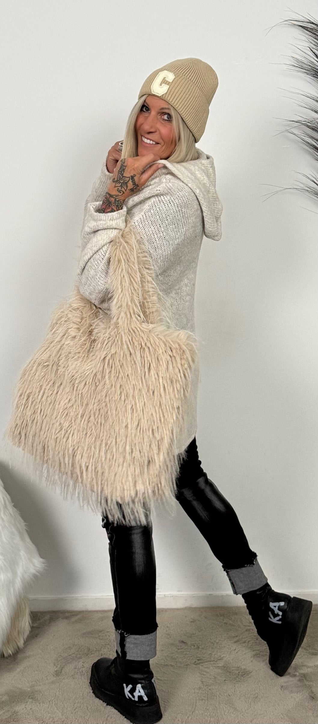 fur bag "Nika" - beige