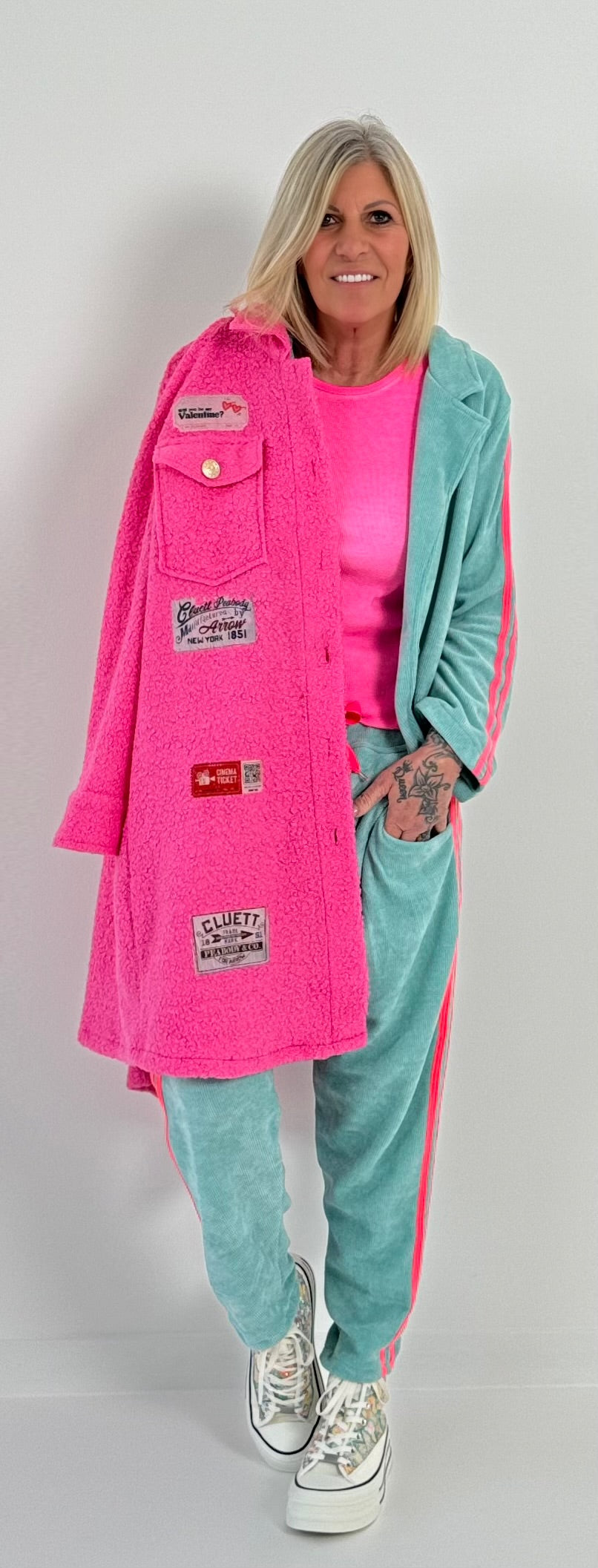 Boucle coat with patches model "Style" - pink