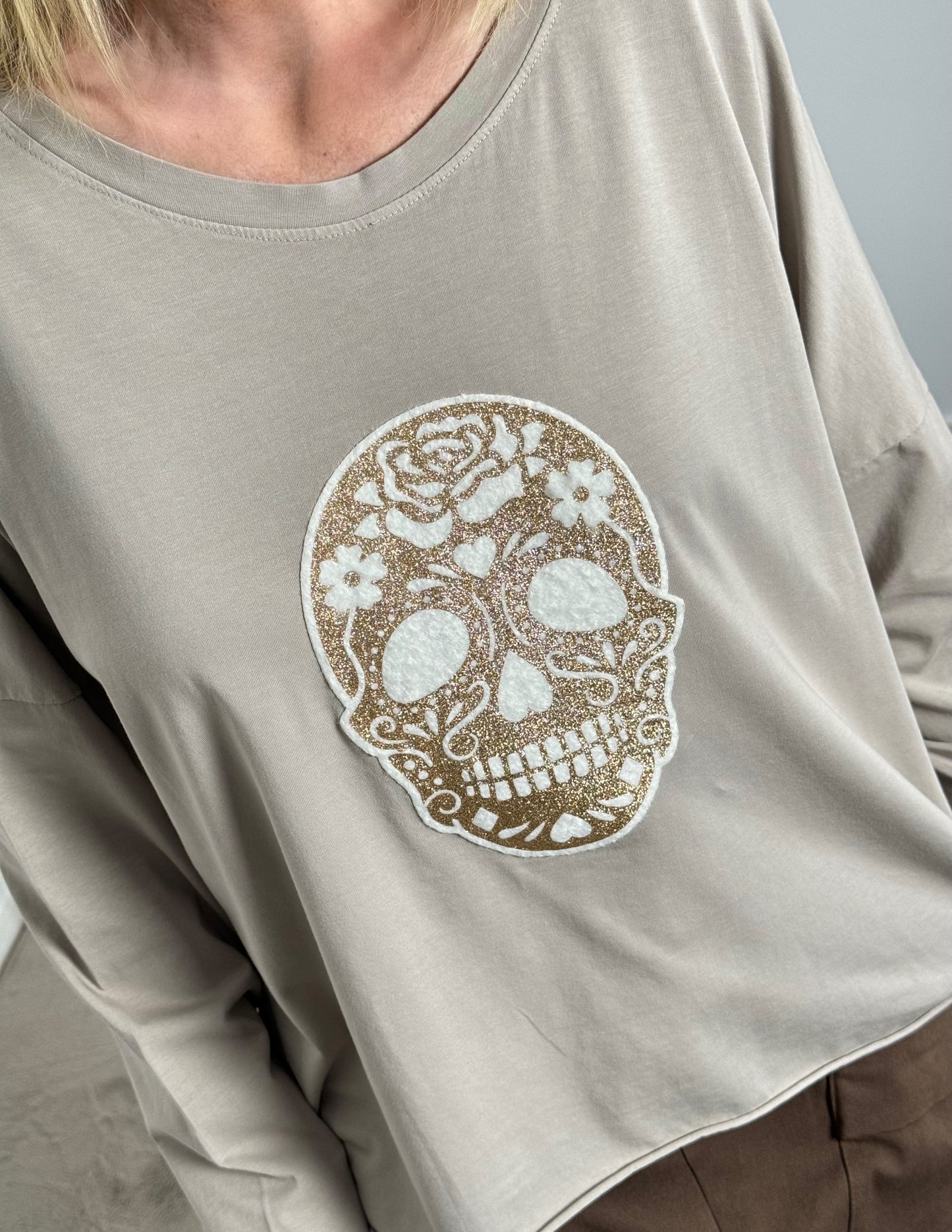 Oversized Langarm Shirt "Skull" - taupe