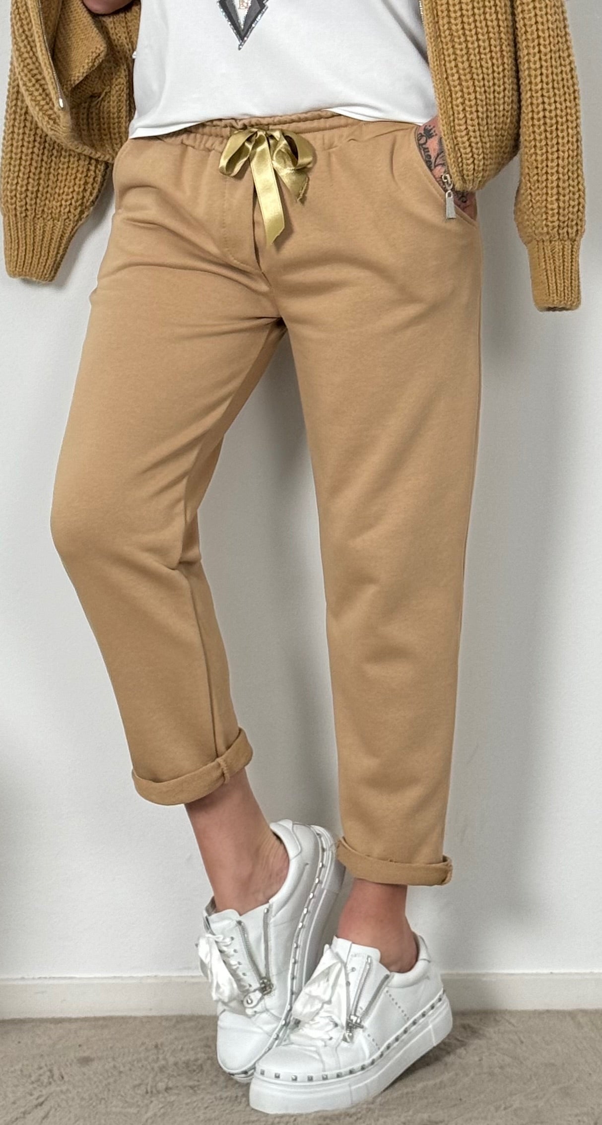 Sweatshirt pants with satin ribbons "Lena" - camel