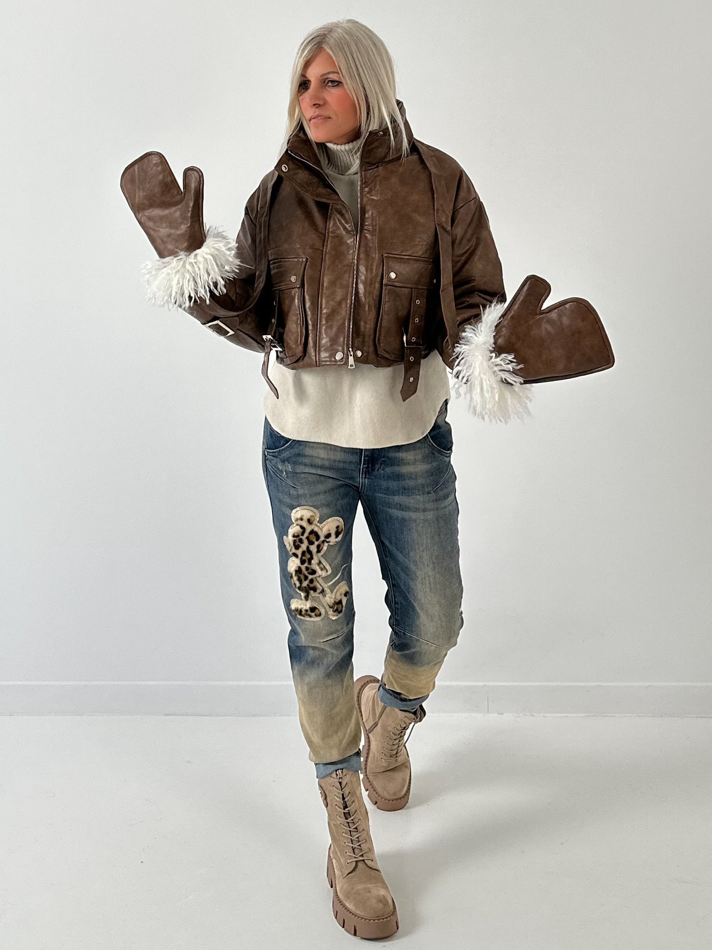 Cropjack model "Vale" - chocolade