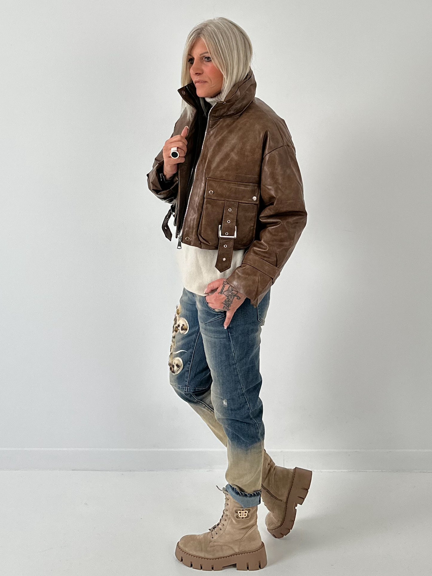 Cropjack model "Vale" - chocolade