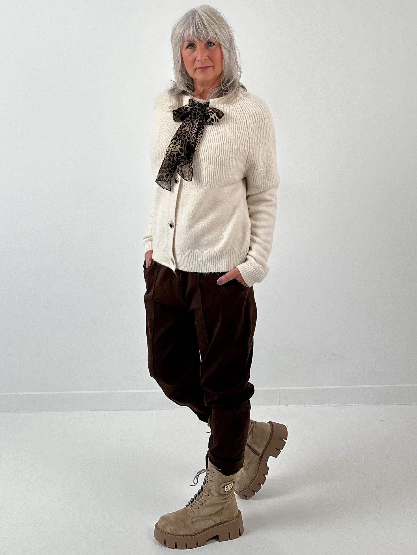 Cardigan model "Livia" - ecru