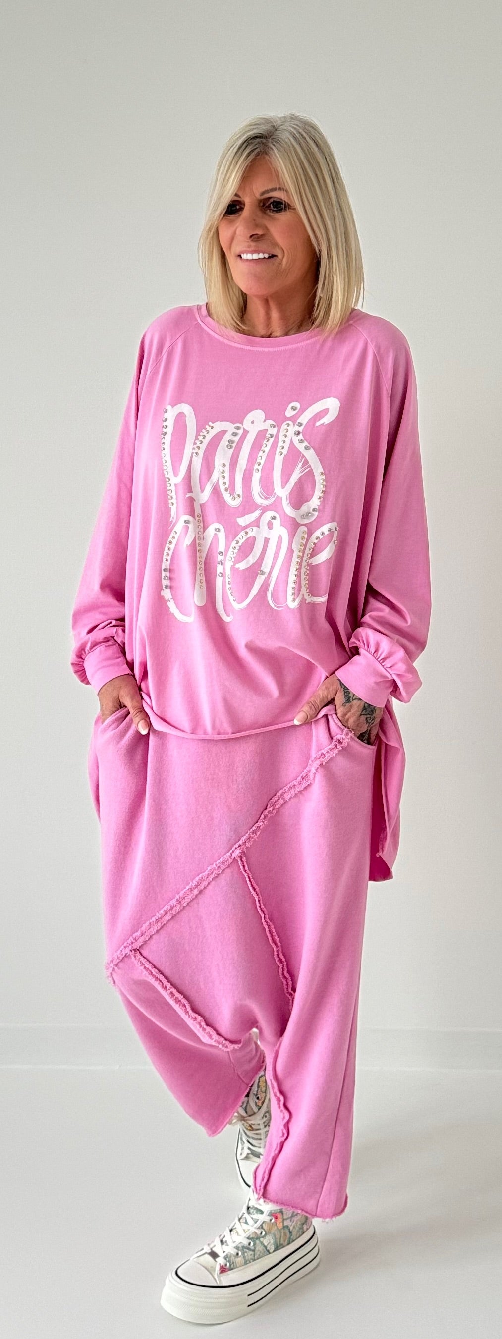 Oversized Shirt mit Nieten und Strasssteinen Modell "Paris" - candy-rosa