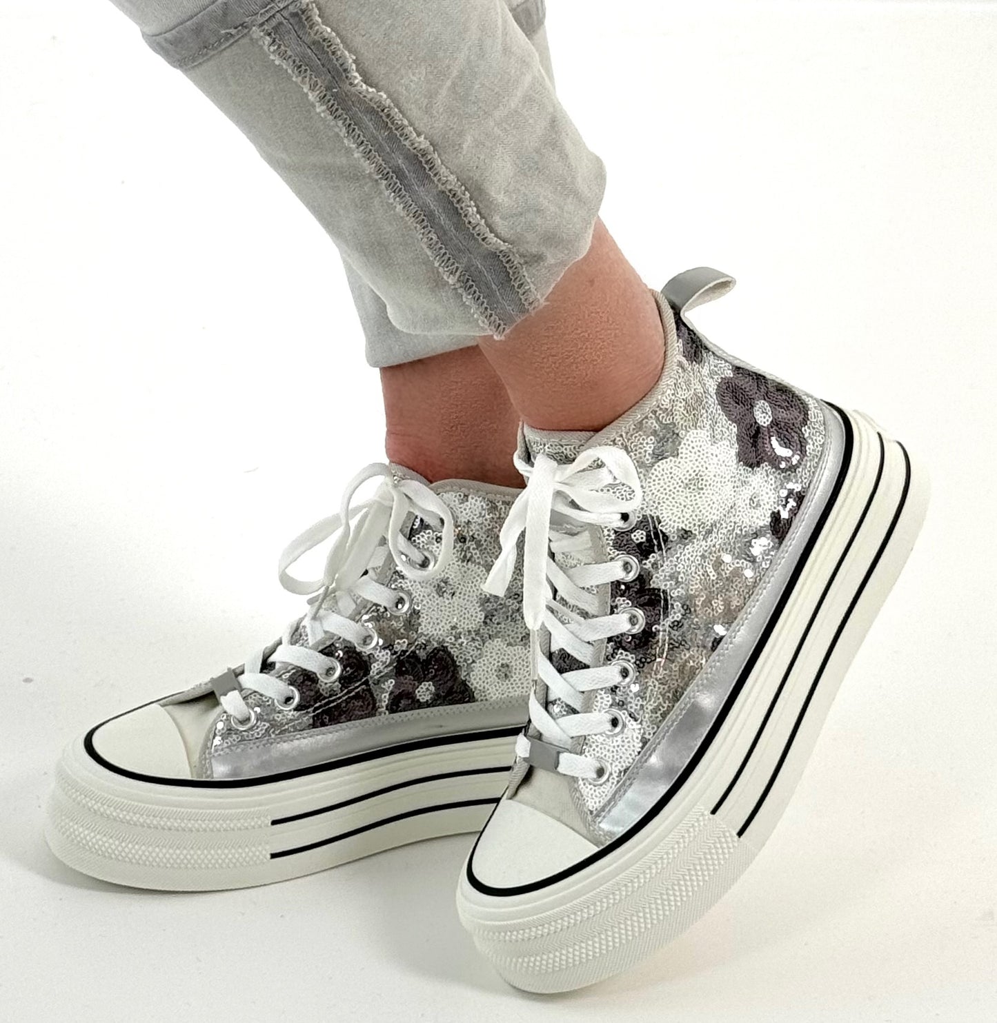 High Sneaker mit Plateau Sohle Modell "Flower" - silber