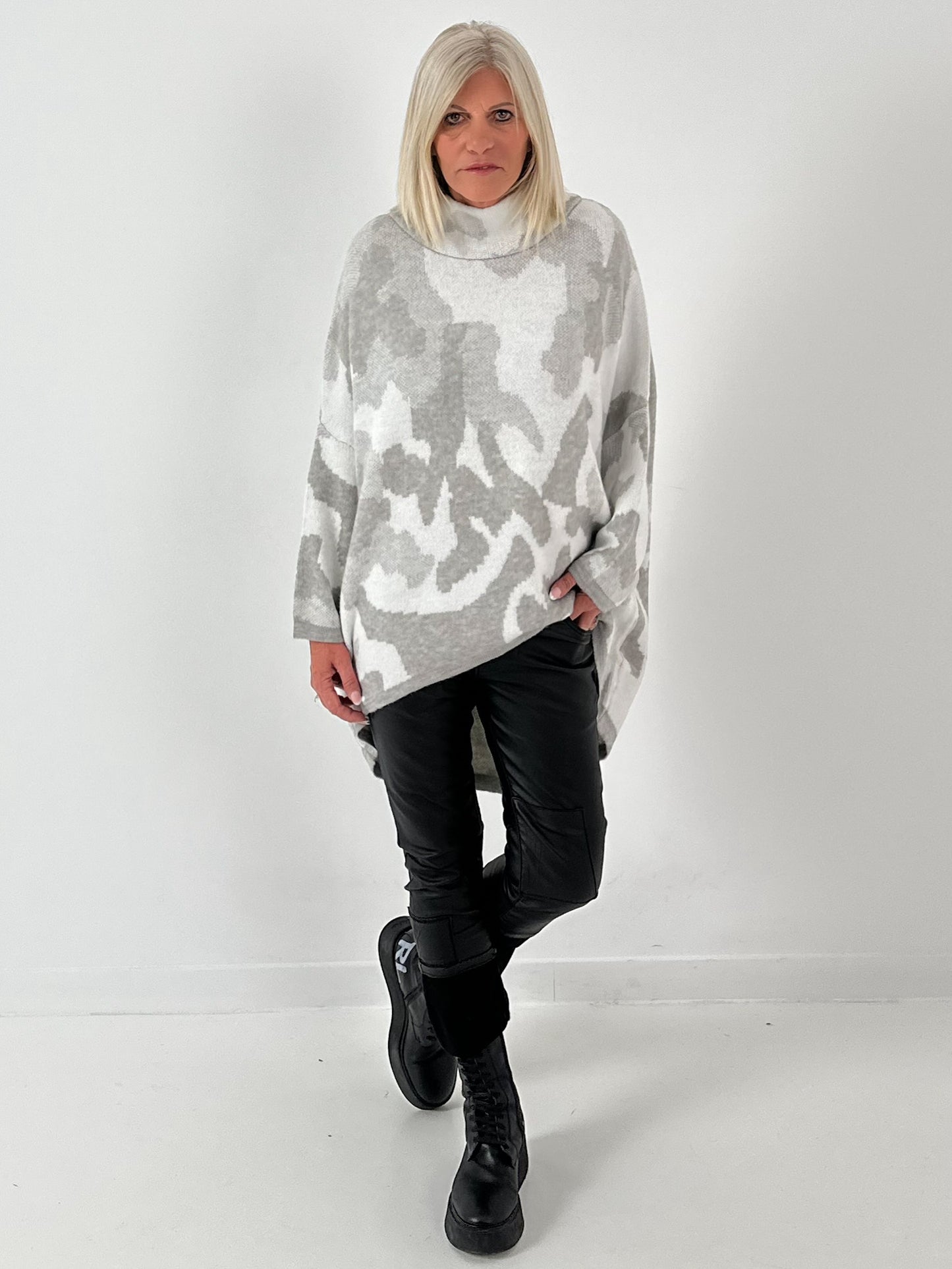 Pullover Modell "My Way" - grau-weiss