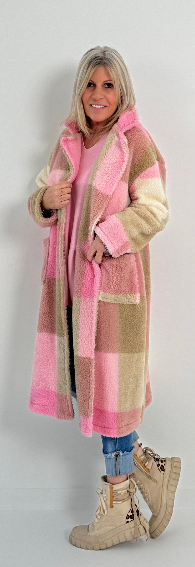 Teddy coat model "Coco" - pink-checked