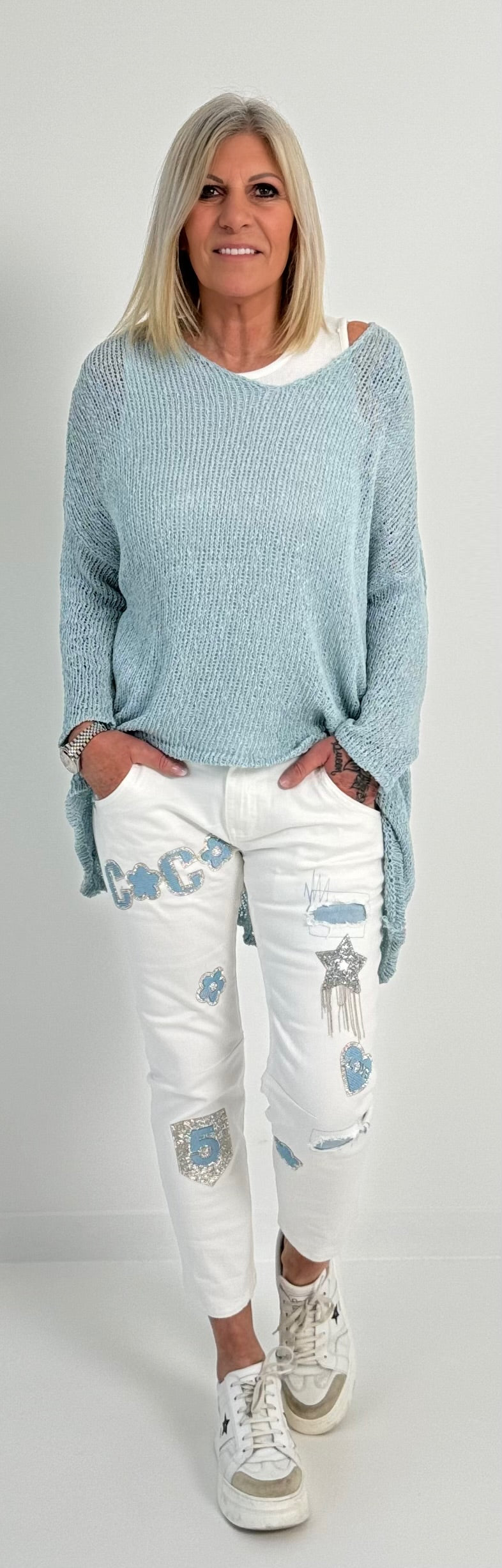 Sweater model "Dindra" - light blue