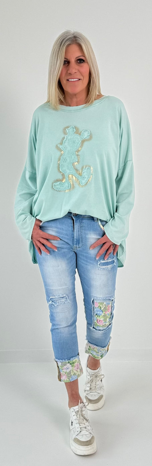 Oversized Shirt mit großem aufgenähten Patch Modell "Jenna" - mint