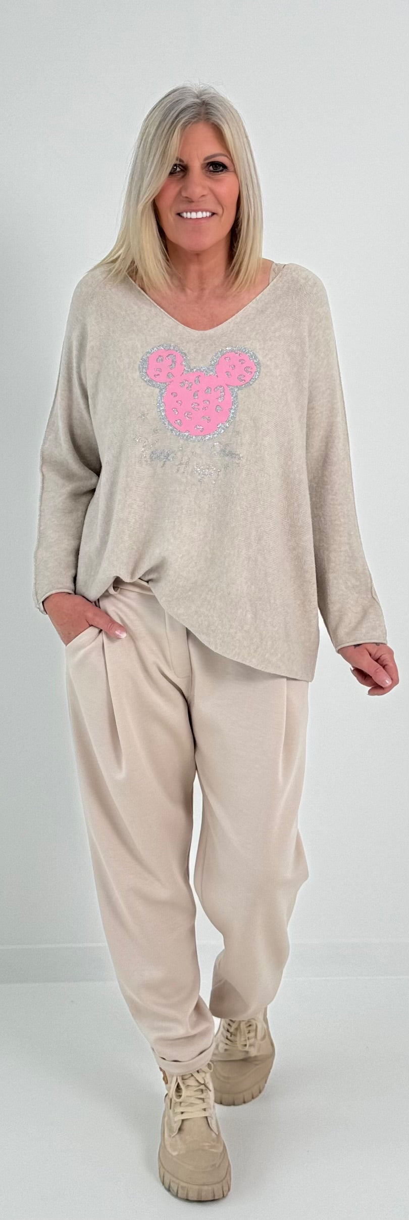 Spring sweater model "Sweet Mouse" - beige (available from approx. 14.01.25)