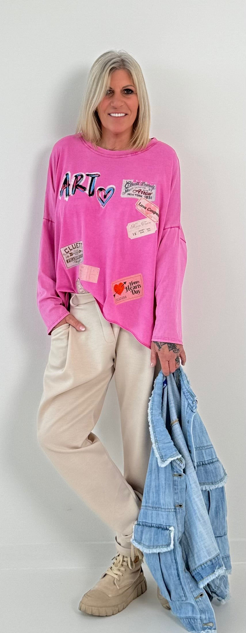 Oversized shirt model "Happy Day" - pink