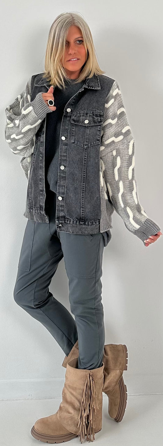 Oversized denim jack met gebreide inzetstukken, model "Ash Grey" - grijs-denim