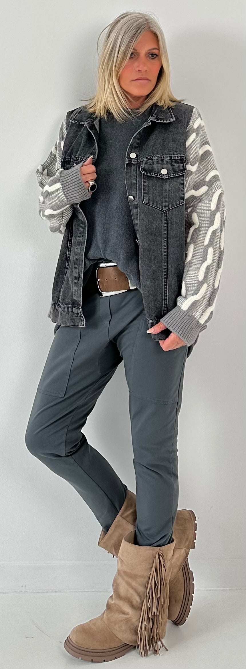 Oversized denim jack met gebreide inzetstukken, model "Ash Grey" - grijs-denim
