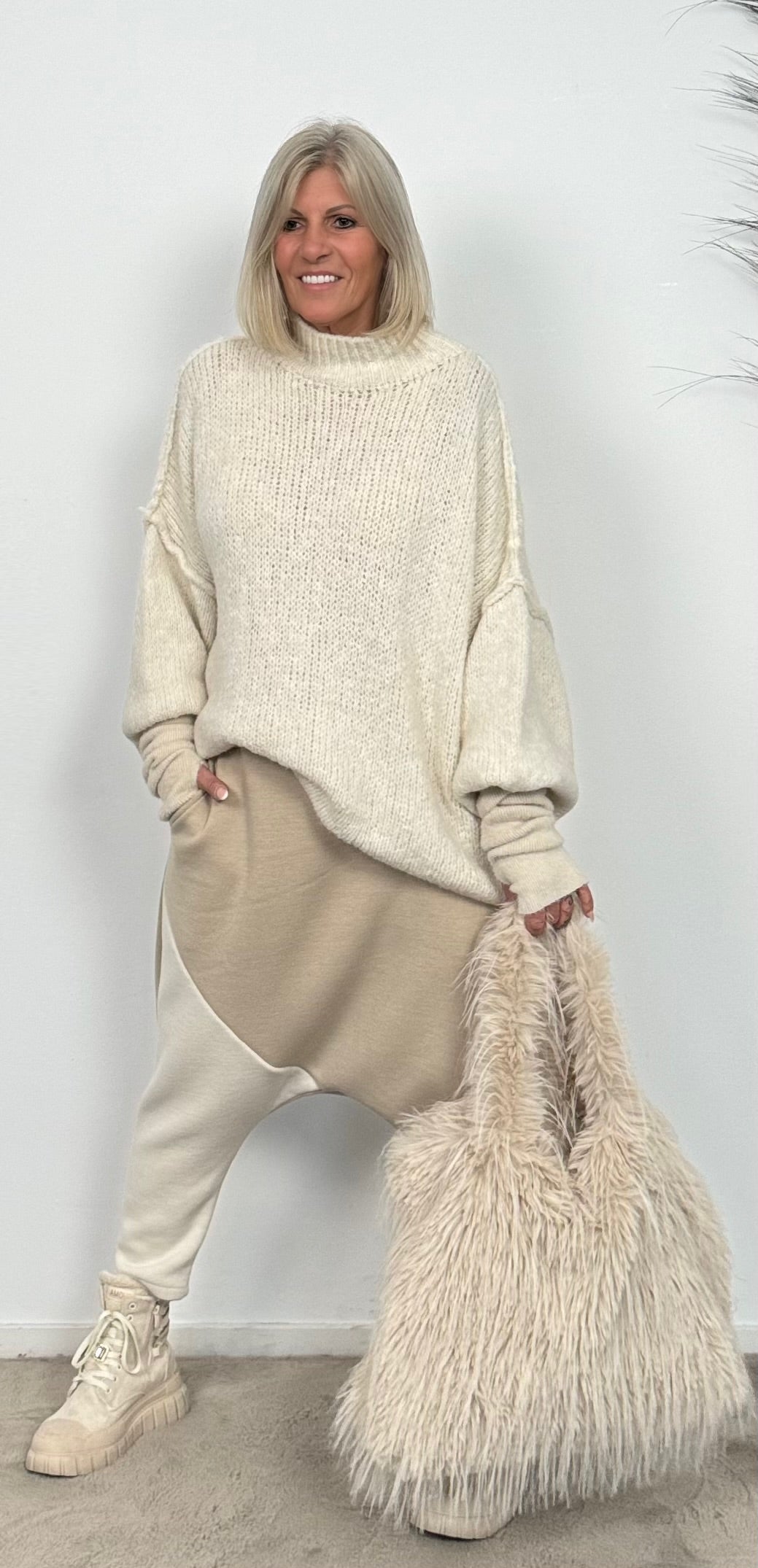 Oversized sweater "Mata" - beige