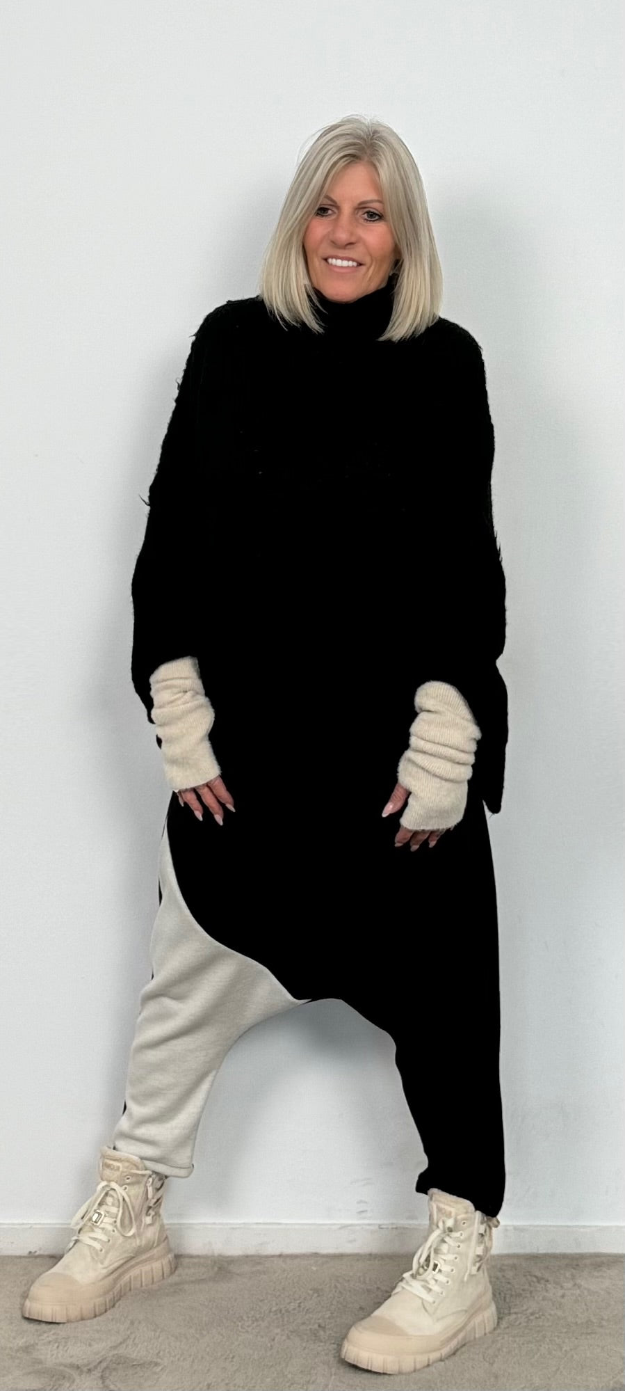 Oversized Pullover "Mata" - schwarz