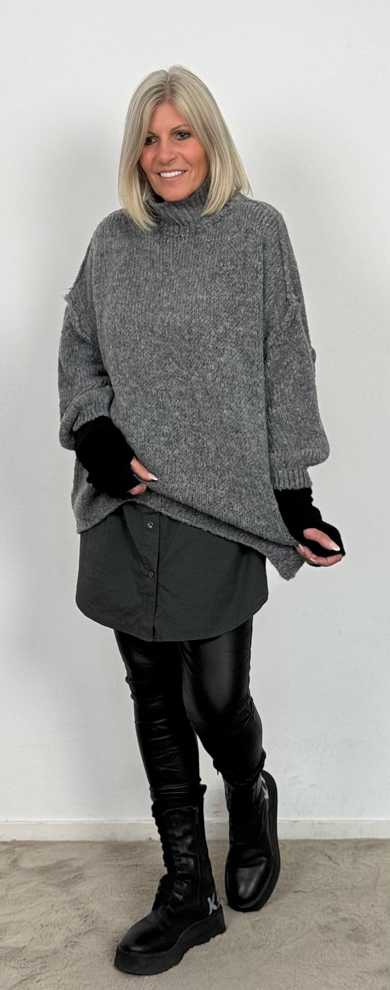 Oversized sweater "Mata" - gray