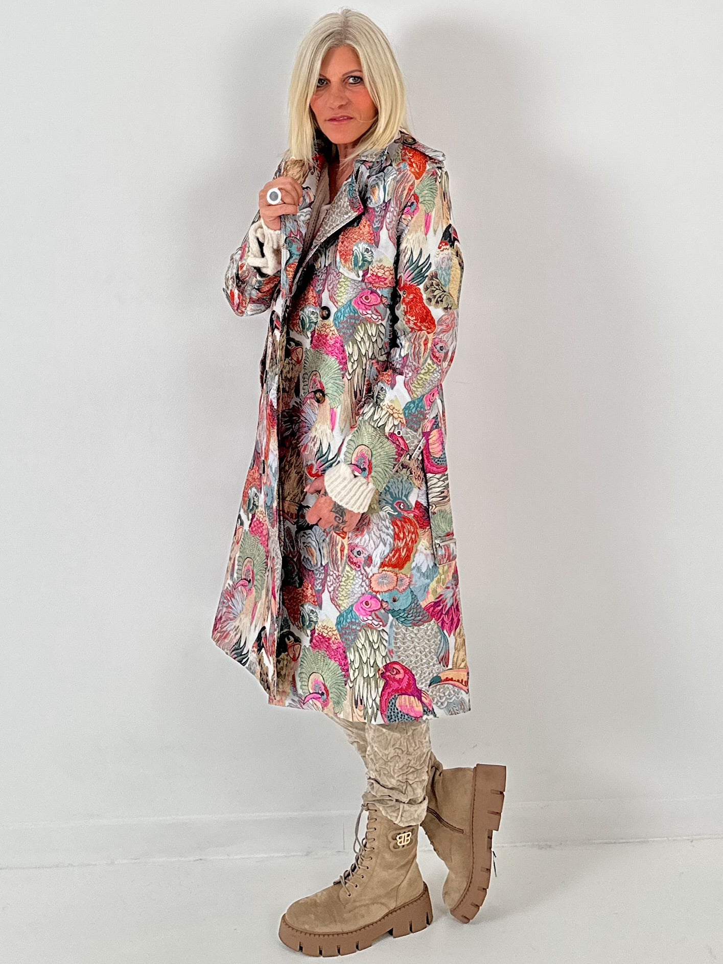 Brokaatjas model "Birds of Paradise" - veelkleurig