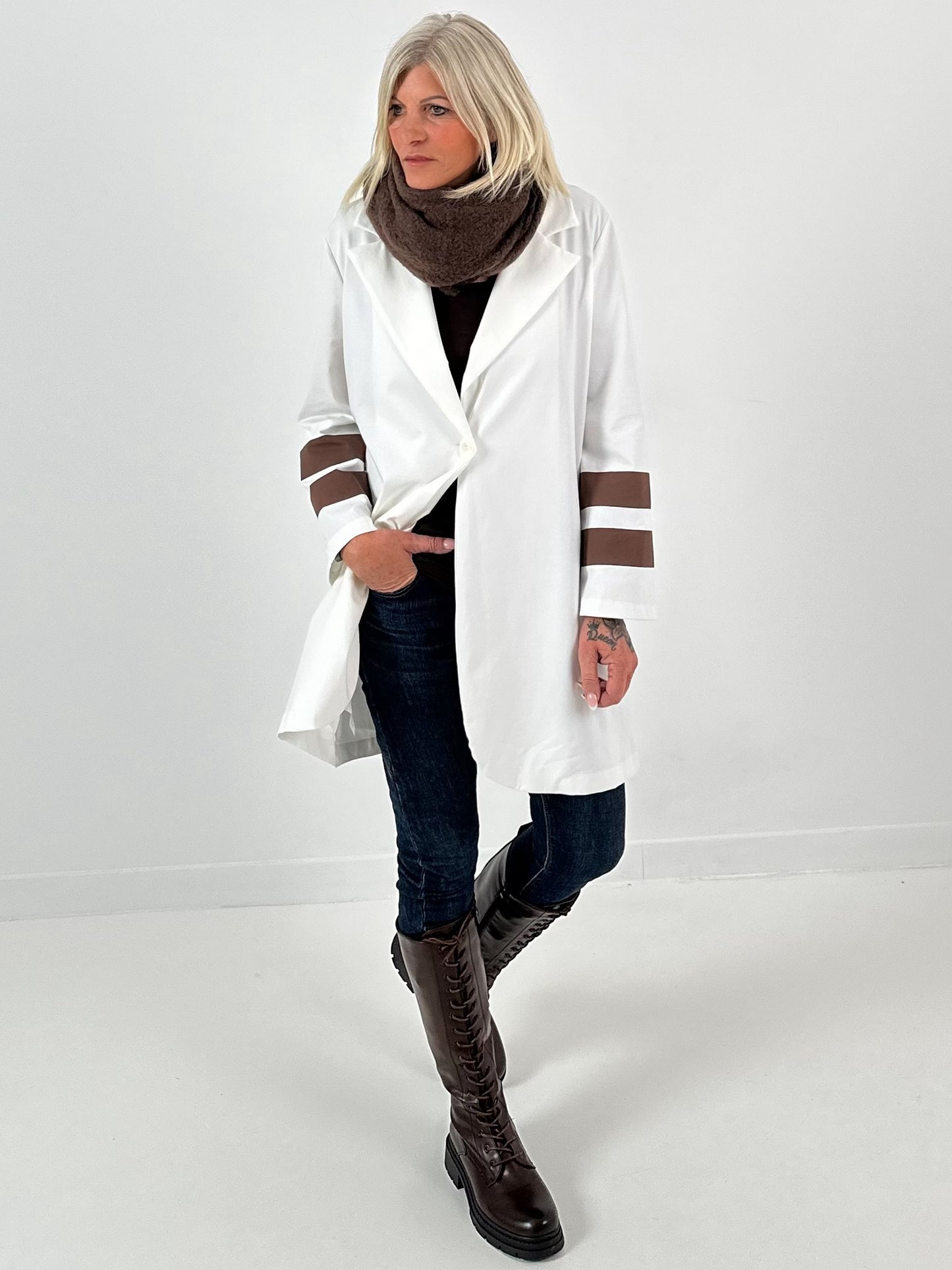 Jasmodel "Team 84" - wit-chocolade