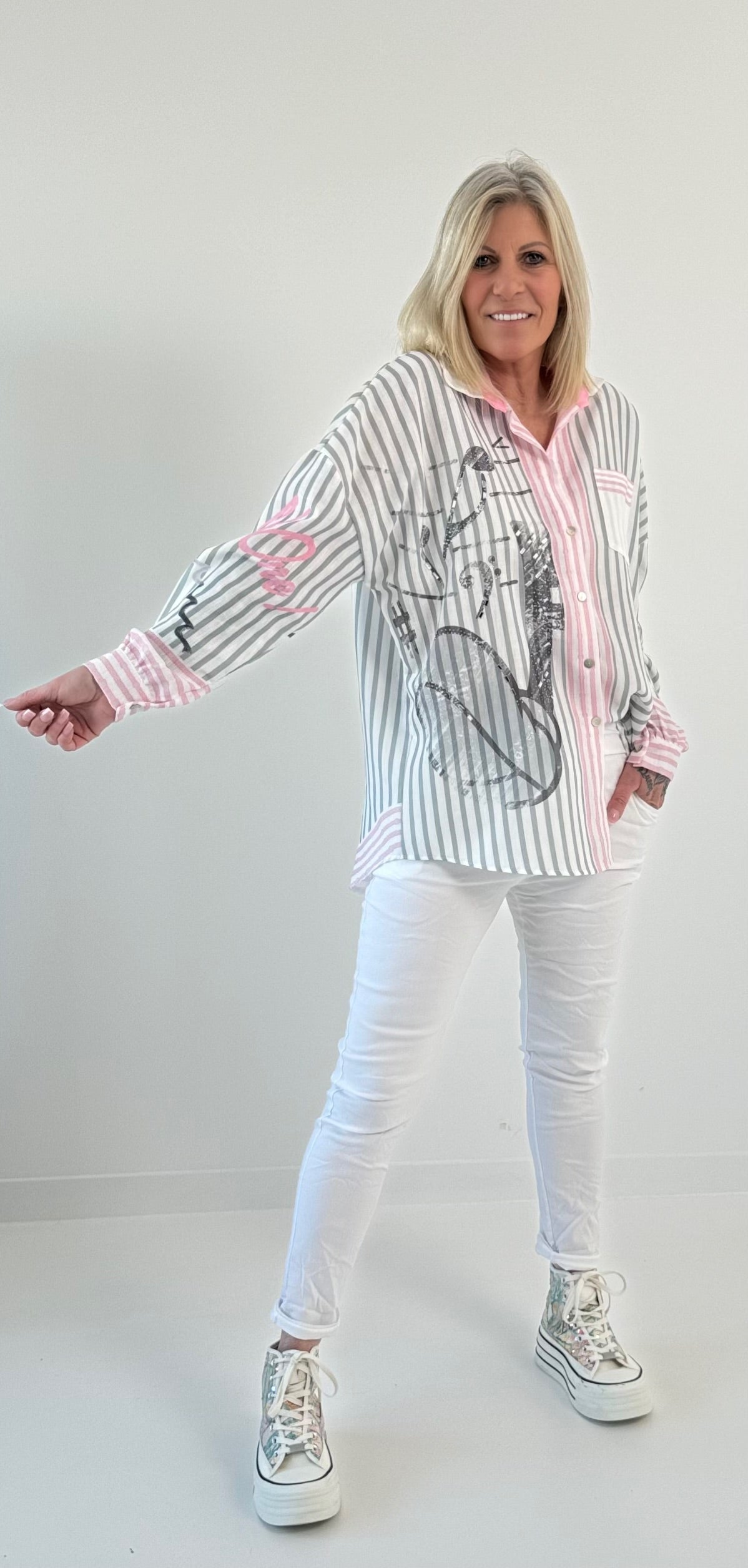 Bluse Modell "Fay" - weiss-grau-rosa (lieferbar ca. ab 18.01.25)