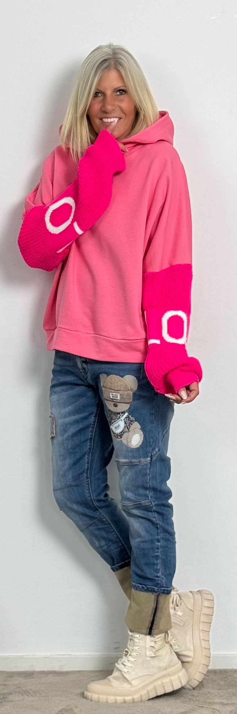 Hoodie met gebreide mouwen "Love" - ​​roze/roze