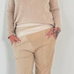 Pullover mit Rundhals und Linksnaht auf dem Arm Modell "Lona" - beige