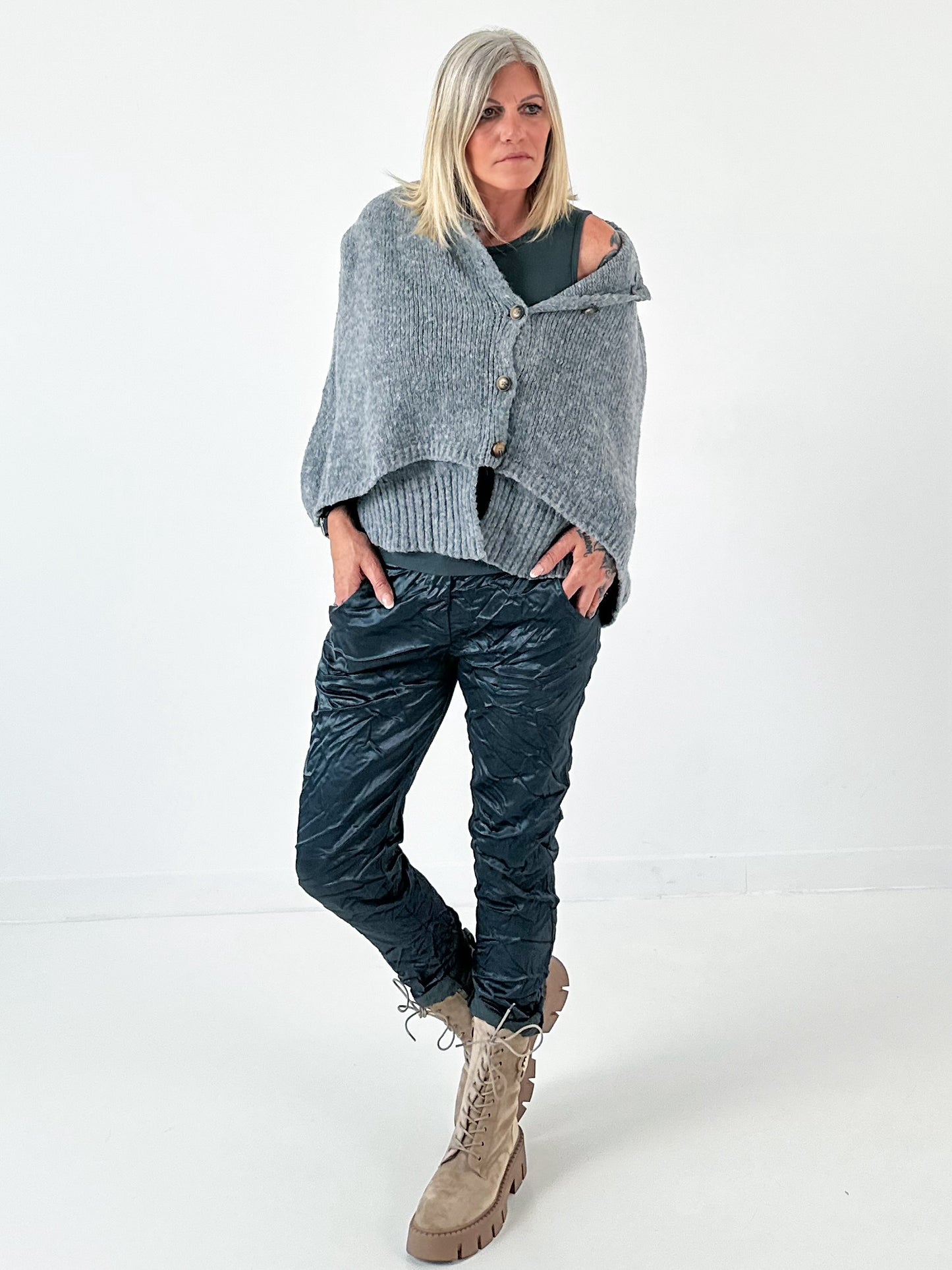 Cardigan model "Cozy Cape" - light grey