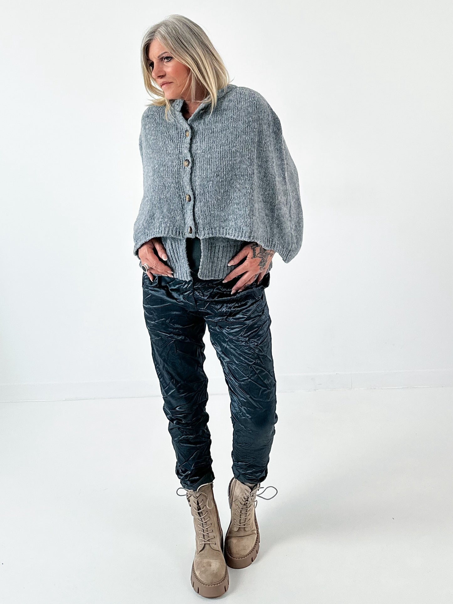 Cardigan model "Cozy Cape" - light grey