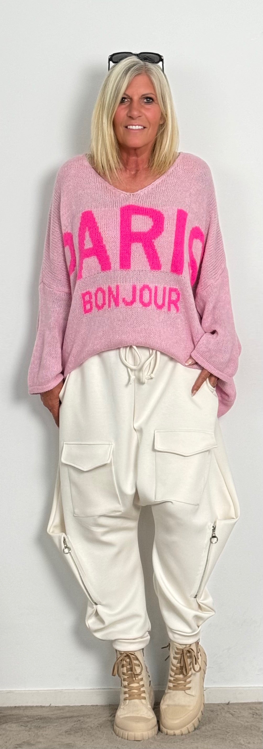 Oversized gebreide trui "Bonjour Paris" - roze-roze