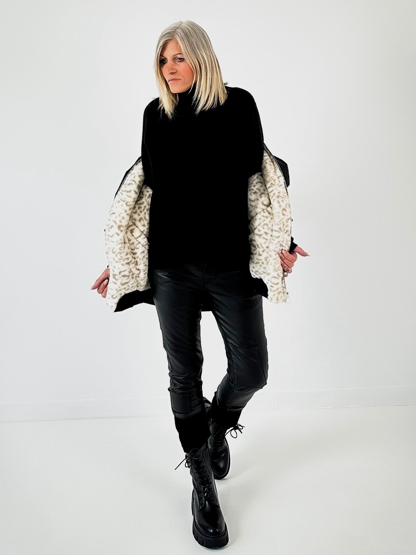 Omkeerbaar bomberjack model "Change" - zwart-leo