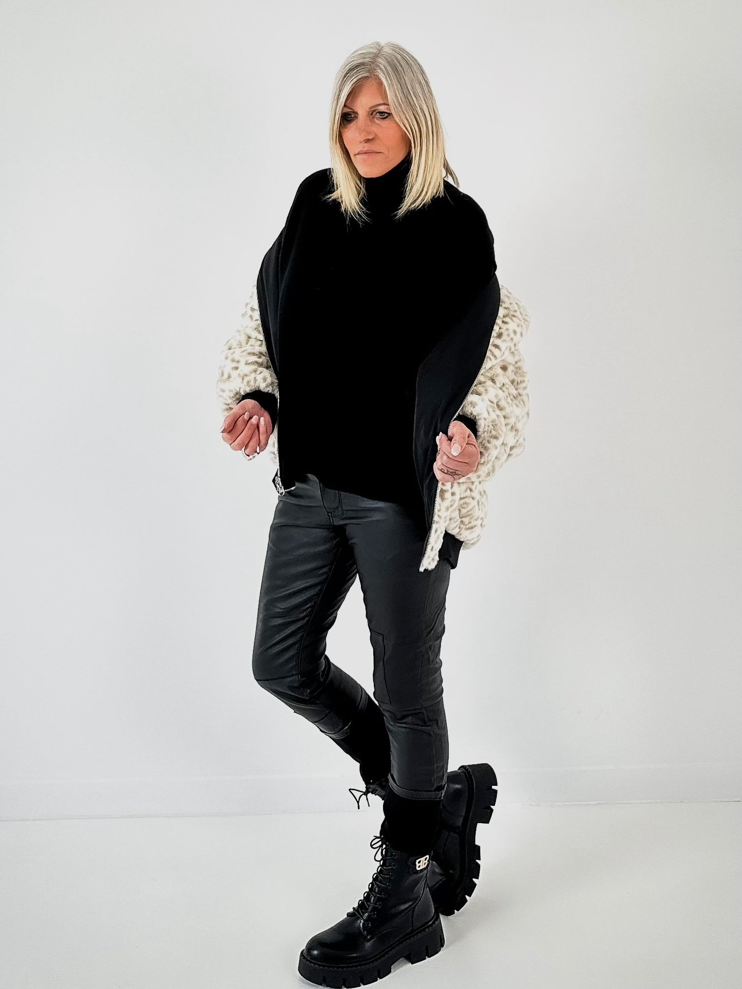 Omkeerbaar bomberjack model "Change" - zwart-leo