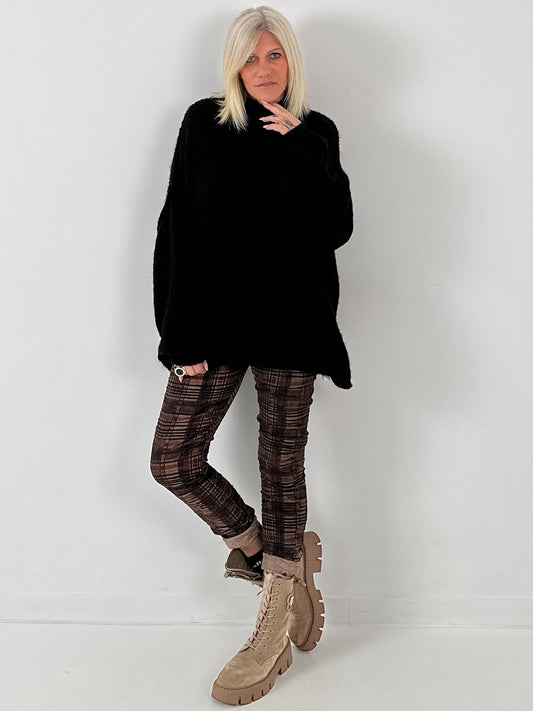 Oversized trui model "Strike" - zwart