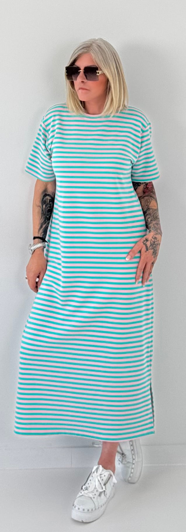 Dress model "Miamare" - pink-turquoise