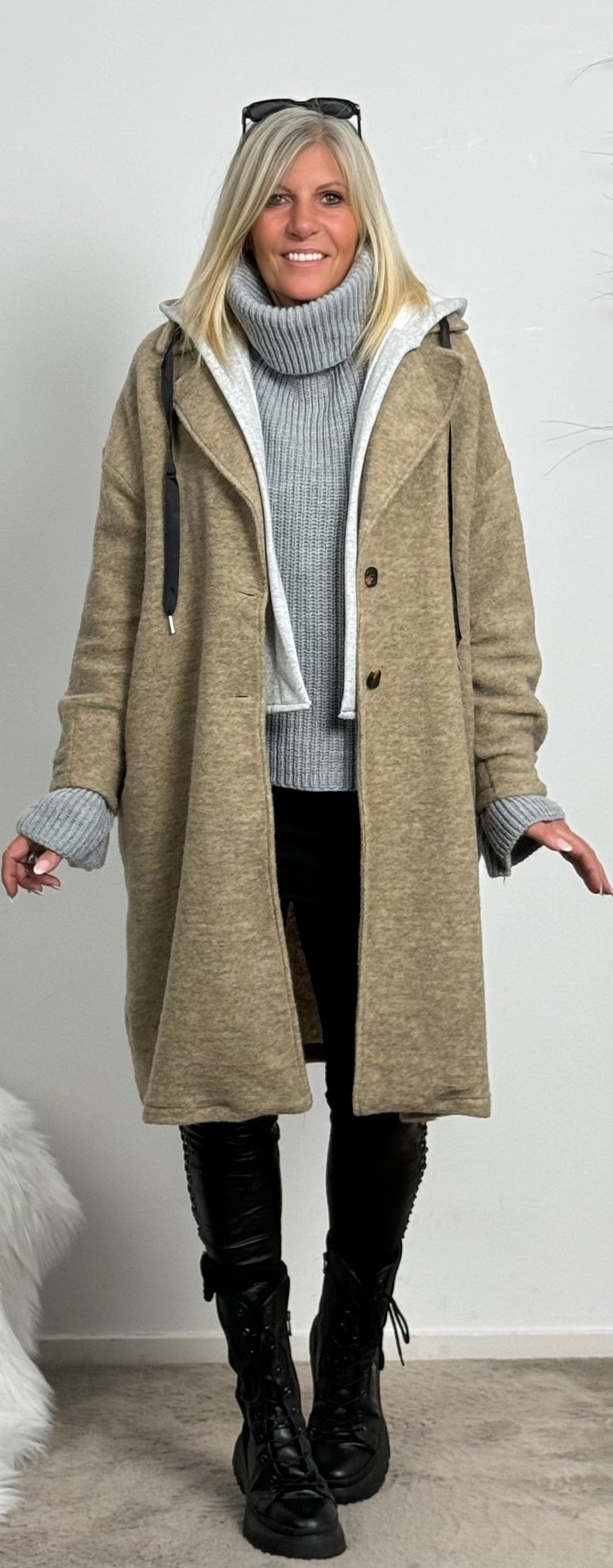 Soft wool coat "Elisa" - beige