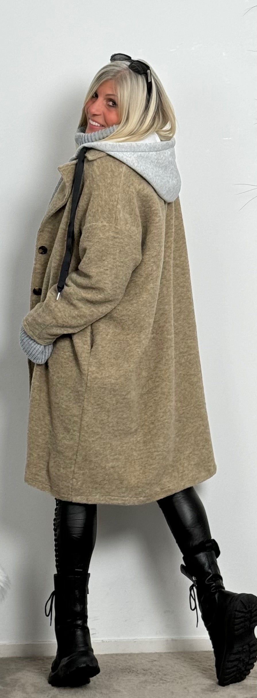 Soft wool coat "Elisa" - beige