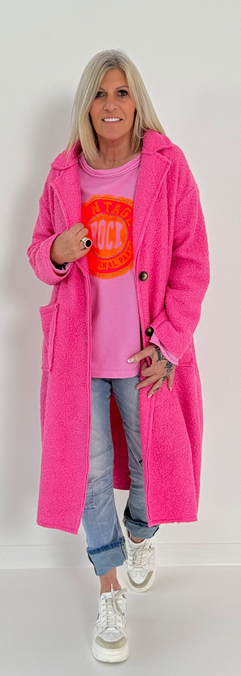 Boucle coat model "Tassa" - pink