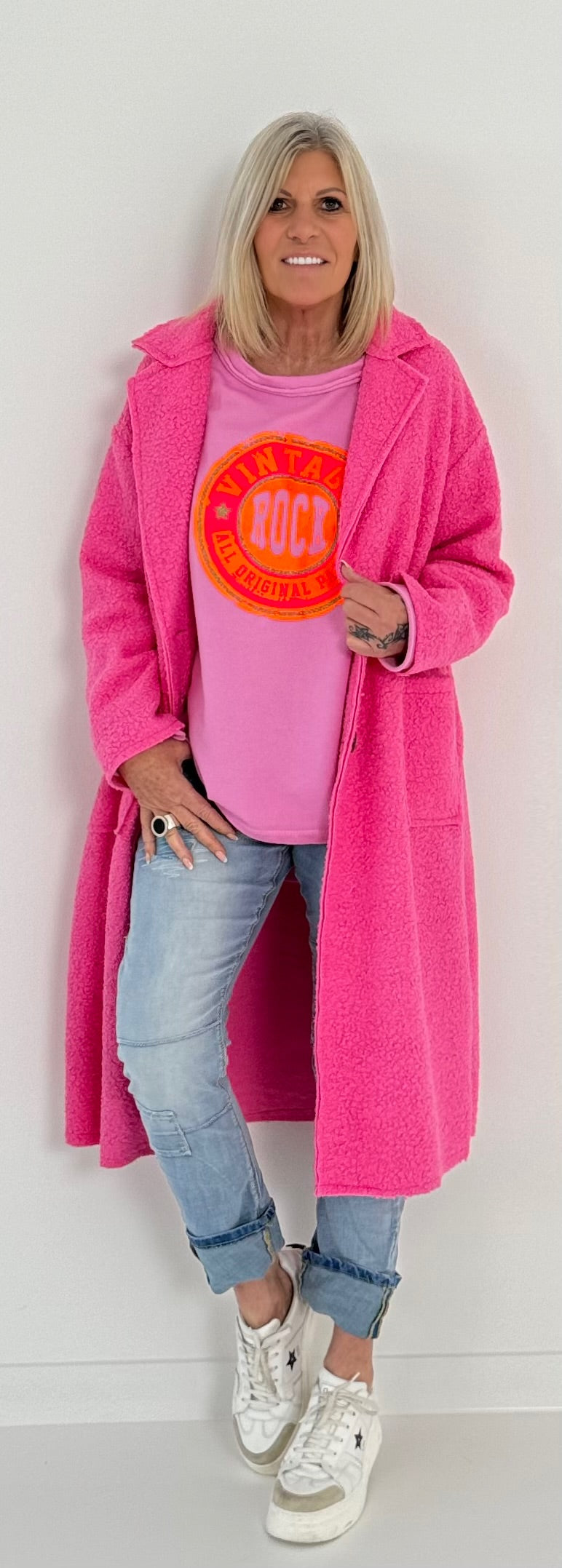 Boucle coat model "Tassa" - pink