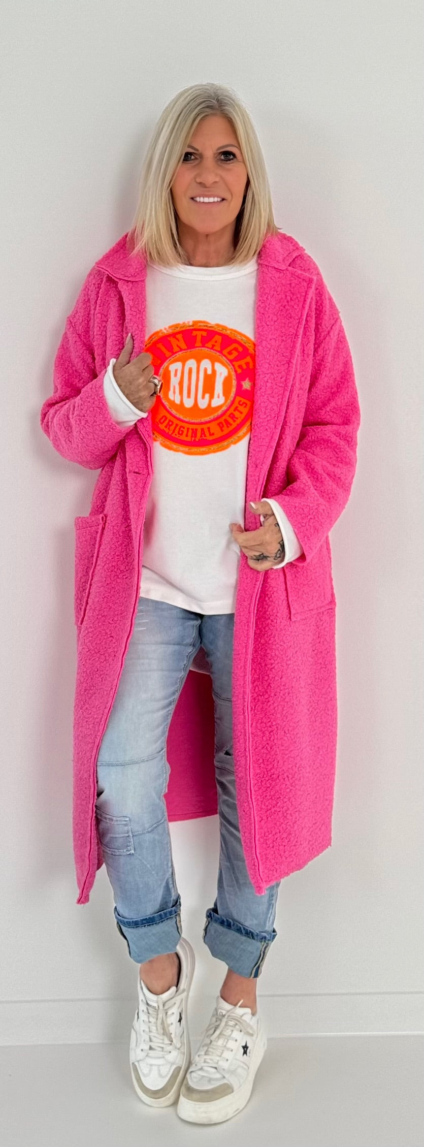 Boucle coat model "Tassa" - pink